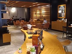 大堂-星巴克臻选(长沙运达中央广场店)