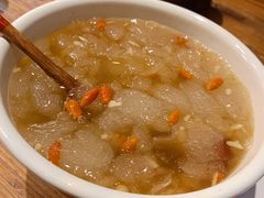 吉祥六宝煮冰粉-红料理|串串有瘾·烧烤(吴中路店)