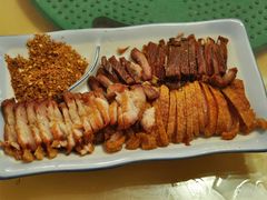 脆皮烤肉-白家寨子·山野白族菜(古城总店)