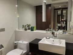 -上海浦东假日酒店