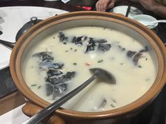 -浔味·山屿湖·正宗淳牌全鱼宴老字号