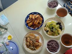 -天鹅到家·保姆月嫂育儿嫂(总店)