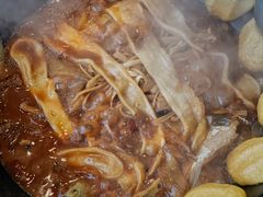 -铁锅炖灶台鱼老三炖鱼馆