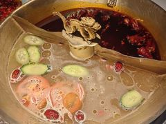 -小龙翻大江文化火锅(宽窄店)