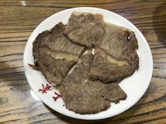 -陇上全荟兰州传统牛肉面(延吉路店)