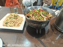 -朗妈私房菜(婺女州店)