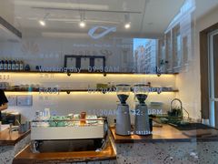 -Line 咖啡(石厦花园店)