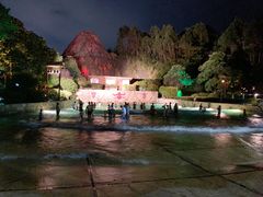 -森波拉火山温泉