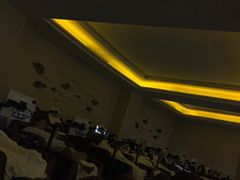 -爱乐国际温泉水疗会