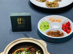 -肆月河豚·淮扬菜·湘菜(华天店)