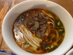 -矮子粉店1985·长沙米粉(湘春路店)
