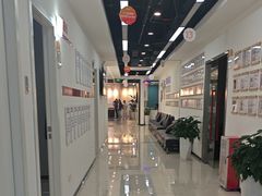 -龙脊康·颈肩腰腿痛·脊柱侧弯·运动损伤脊柱专科门诊(天河店)