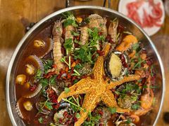 -老东镇啤酒屋海鲜加工·蒸汽海鲜·海鲜烧烤(台东店)