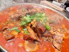 -渔语鱼新川菜Bistro(万象天地店)