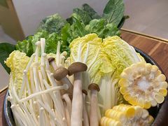 -品也·鲍鱼鸡火锅(皇庭广场店)