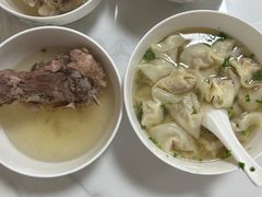 -周震馄饨