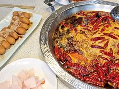 -巴国妹子毛肚火锅(蓝光悦城店)