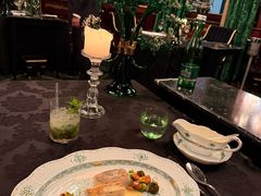 -Cafe Sacher(WIEN)