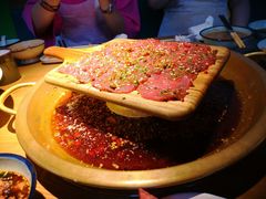 -同蛙阁美蛙鱼头火锅