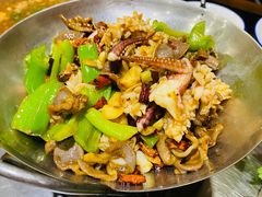 -东北农家院·铁锅炖(莘庄店)
