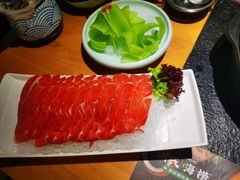 -洪氏嗨捞·广东猪肚鸡·椰子鸡火锅(西咸万象城店)