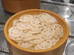 -龍歌自助小火锅(芝罘万达店)
