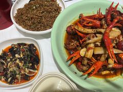 -靓虾二哥长沙地标小龙虾(五一广场店)