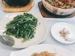 -天宝食坊·啫啫煲大排档(西华路店)