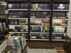 -新华书店(新街口旗舰店)