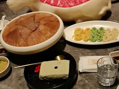 -德天肥牛海鲜火锅(城西银泰店)