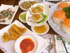 -青瓦餐厅·生鱼片·韩园烤肉(西塔店)