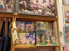 -猫的天空之城概念书店(杭州南宋御街店)