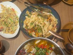 -耶里夏丽·新疆菜·28年喀什老馆(田林东路店)