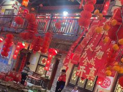 -鱼满舱·鲜活海鲜·正宗鲁菜