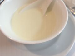 -白天鹅宾馆·流浮阁咖啡厅