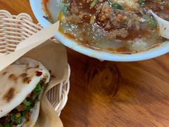 牛肉夹饼-豆相识•九九豆腐脑(牛咡桥店)