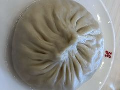 蟹黄汤包-怡园饭店-餐厅(四望亭店)