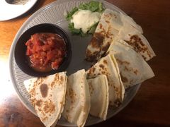 辣墨西哥牛肉饼-萨尔瓦多Salvador's