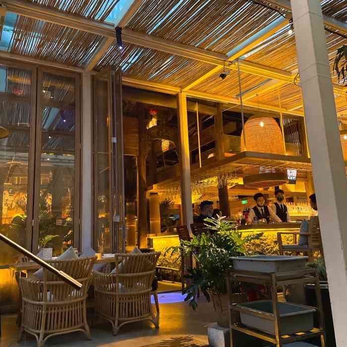 不二·民谣音乐餐酒吧(高新店)-"位置:upark公园内,就在散步道旁边