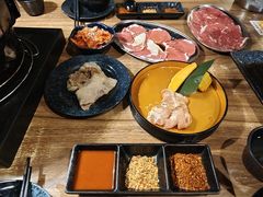 -山居屋炭火烧肉(厚街万达店)