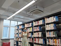 -朝阳区图书馆(小庄店)