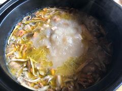 -菌海森林·非遗野生菌火锅(西山区滇池路摩根道店)