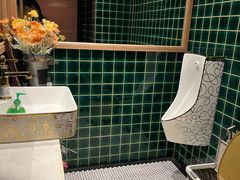 -玛格萝妮比萨屋(陆家浜路店)