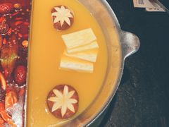 -湊湊火锅·茶憩(新中关购物中心店)