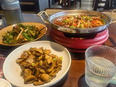 -拾捌川·自贡爆炒(新街口店)