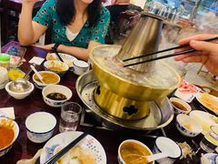 -鑫龙火锅城(嘉汇广场店)
