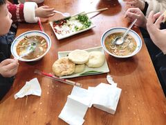 -岳记羊肠馆(陵园小区店)