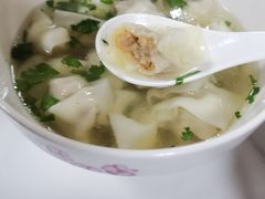 -周震馄饨