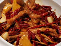 -费大厨辣椒炒肉(万家丽一店)