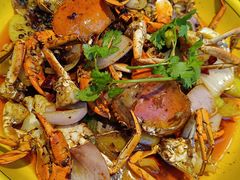 -休记光头香辣蟹干锅(绵竹店)